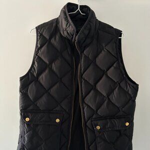 J Crew puffer vest (M)